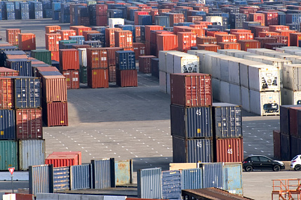 Экспедирование грузов в порту СПб